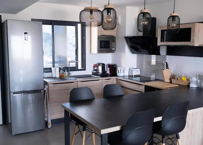 Superbe T2 Climatise, Proche - Belle Vue Apartmán