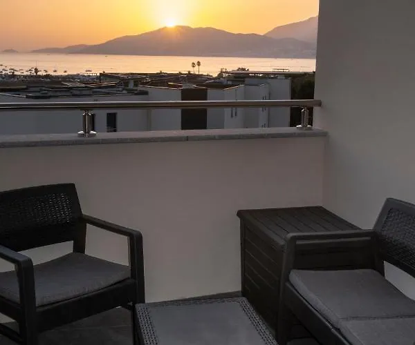Superbe T2 Climatise, Proche - Belle Vue Apartmán *
